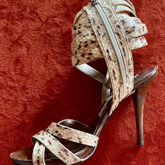 MARCIANO Strappy SNAKESKIN Print LEATHER Sole Sandal HEELS Size 7M - Picture 5 of 10